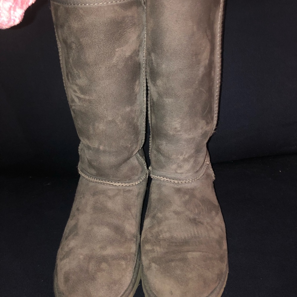UGG Boots- new!!!